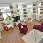Haus Metropol - 7 Mit Balkon Und Meerblick * Binz