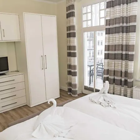 Haus Metropol - 7 Mit Balkon Und Meerblick *