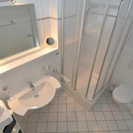 아파트 Haus Metropol - 7 Mit Balkon Und Meerblick 빈츠